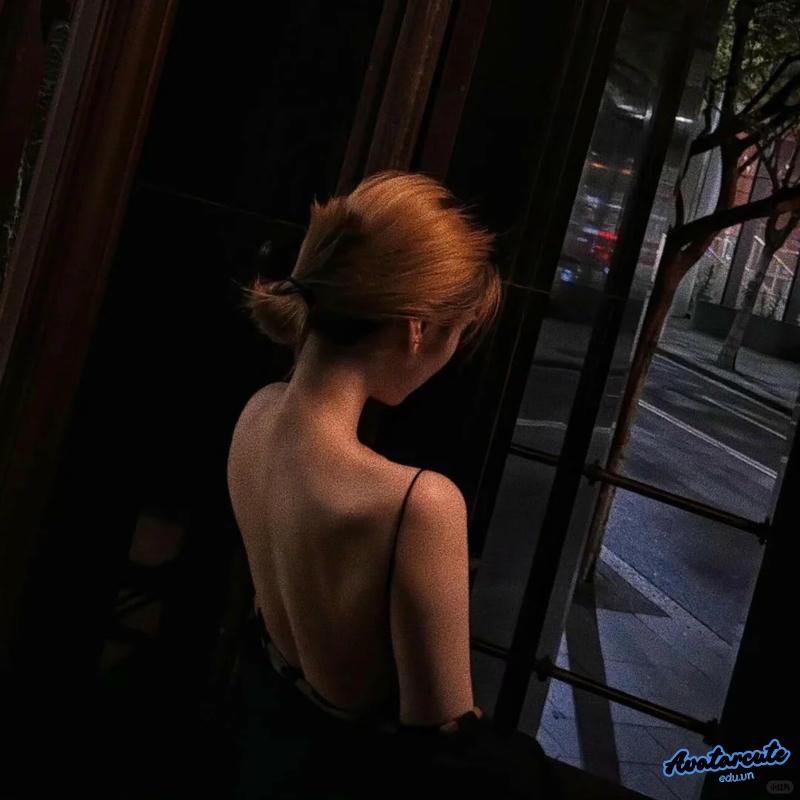 Album hình avatar nữ buồn im lặng