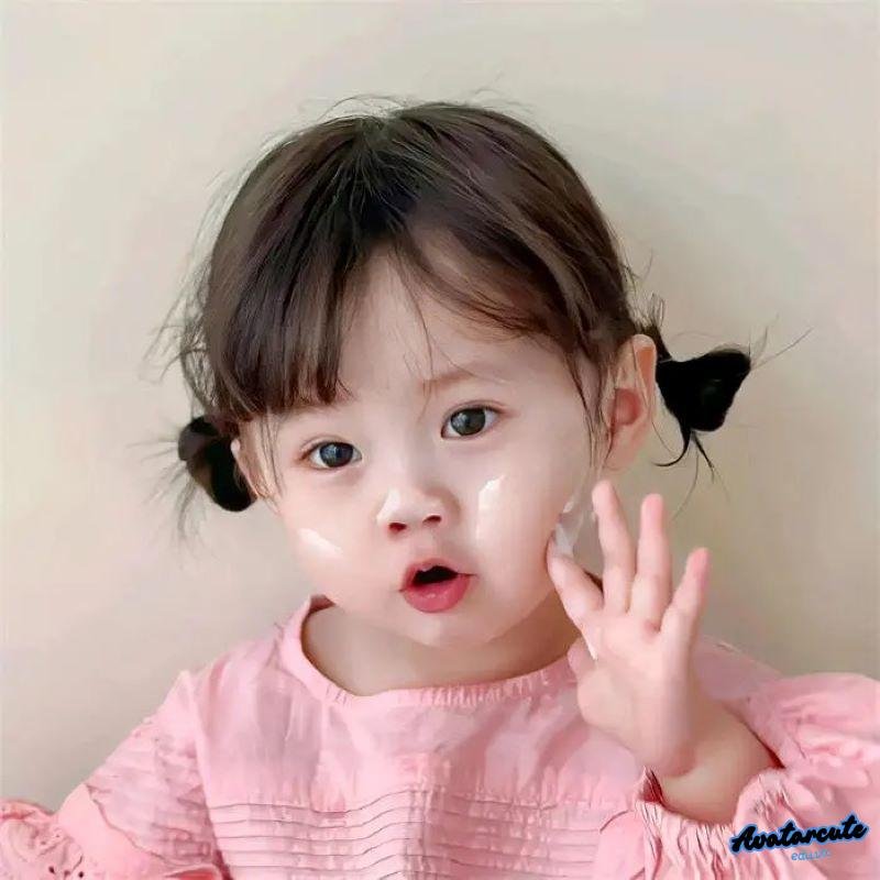 Tải ảnh avatar em bé cute tươi sáng