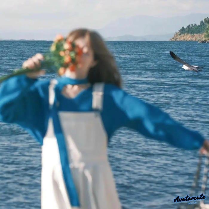 ảnh đại diện và nụ cười