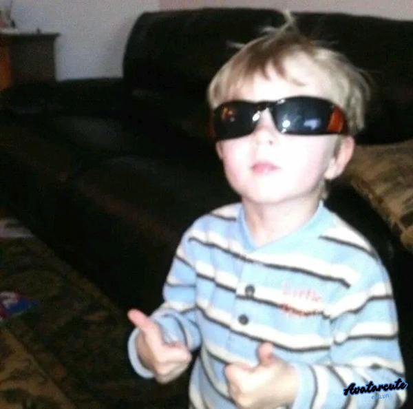 meme like bằng chân