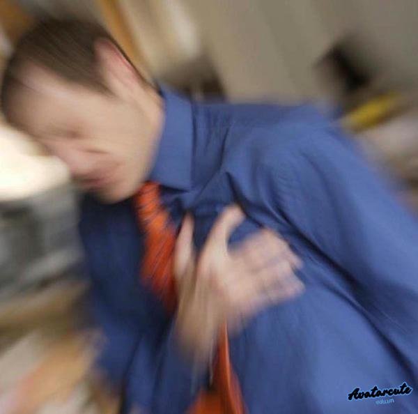 meme lo lắng đến đau tim