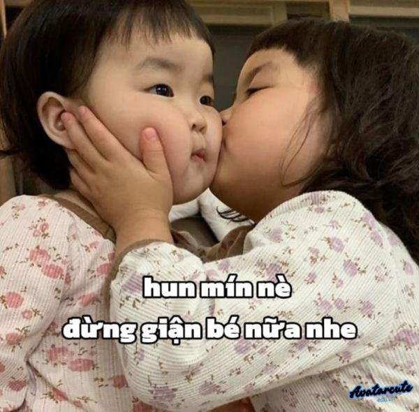 ảnh hôn troll đừng giận nha