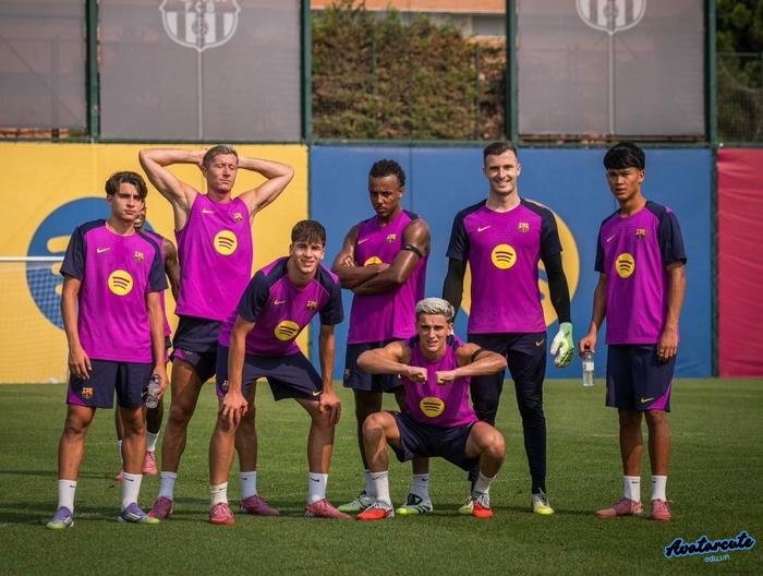 hình nền bóng đá cho máy tính 4k