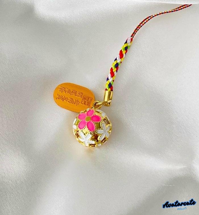 hình nền bùa bình an may mắn nét