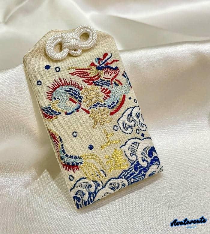 hình nền bùa may mắn tinh tế 4k