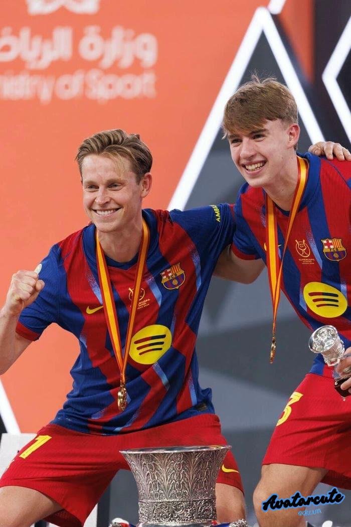 hình nền cầu thủ ăn mừng bàn thắng full hd