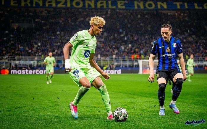 hình nền cầu thủ bóng đá hd