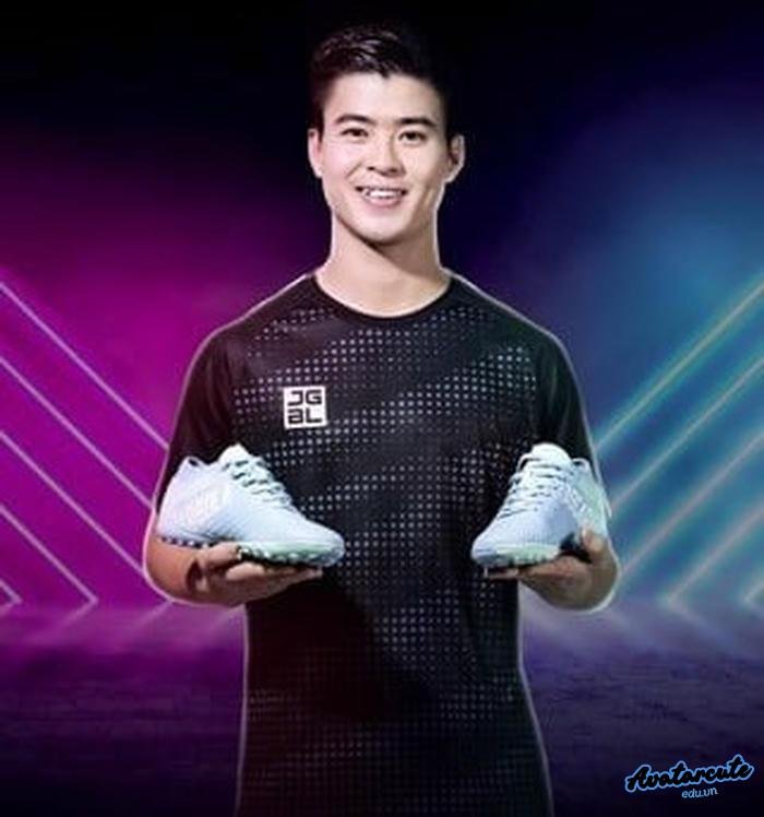 hình nền cầu thủ bóng đá hd