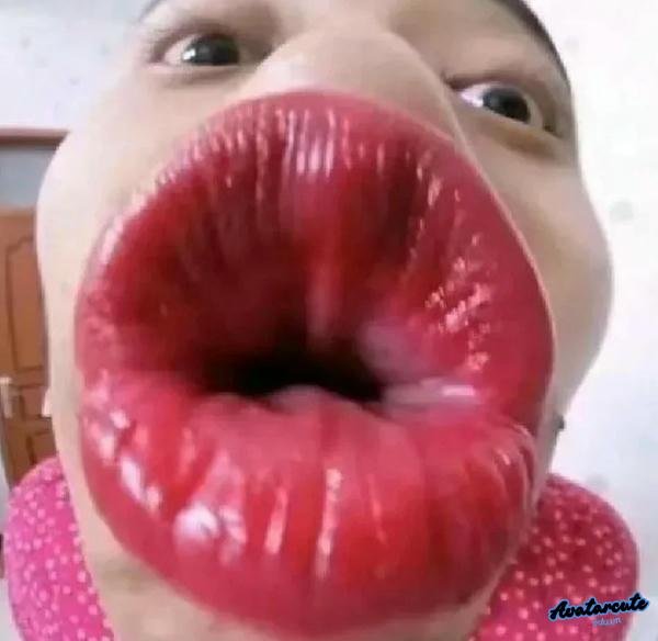 meme hun chụt chụt