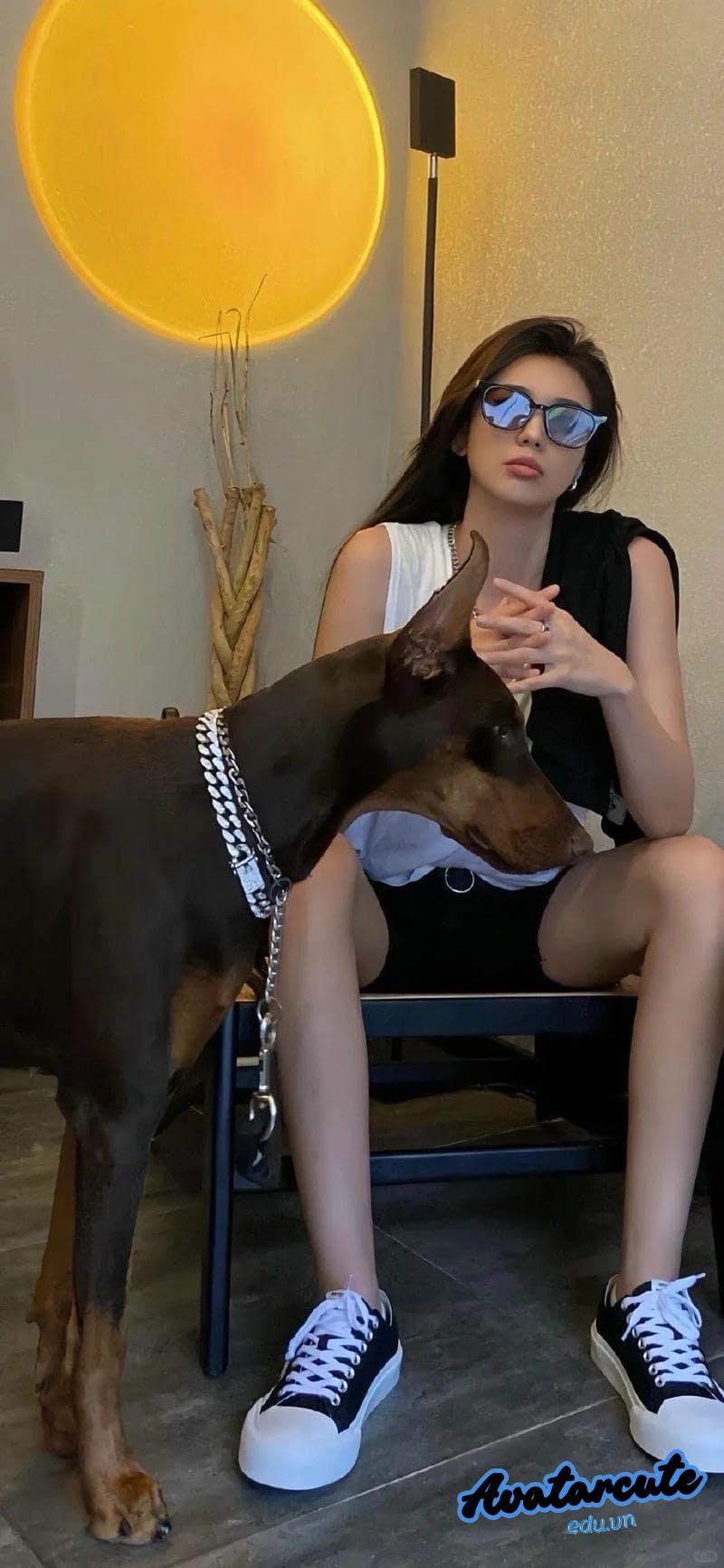 Khám phá hình nền cô gái cuốn hút