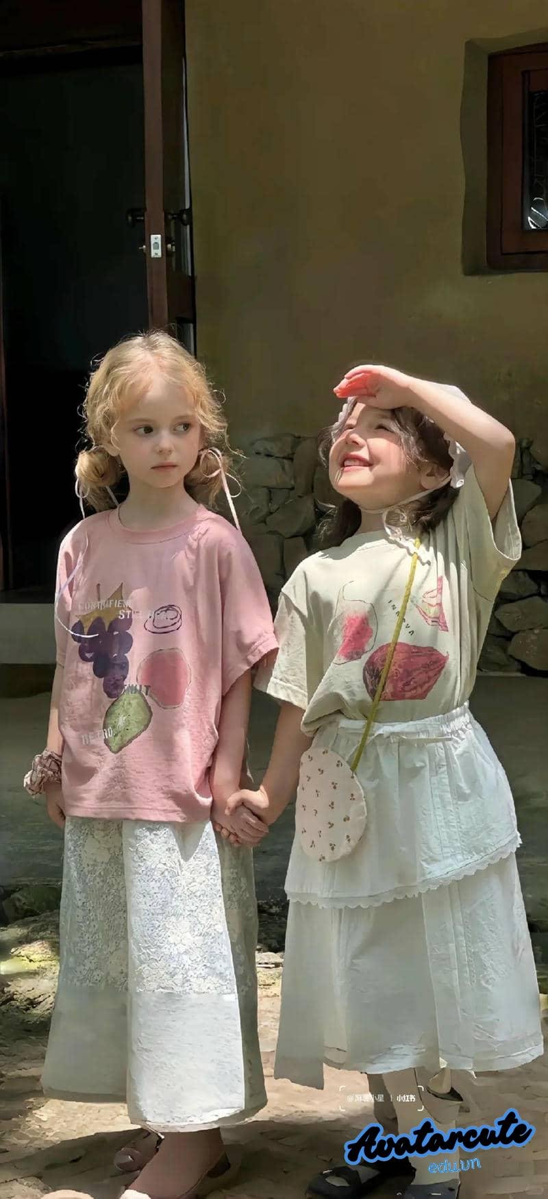 Bộ ảnh hình nền đôi bạn thân miễn phí