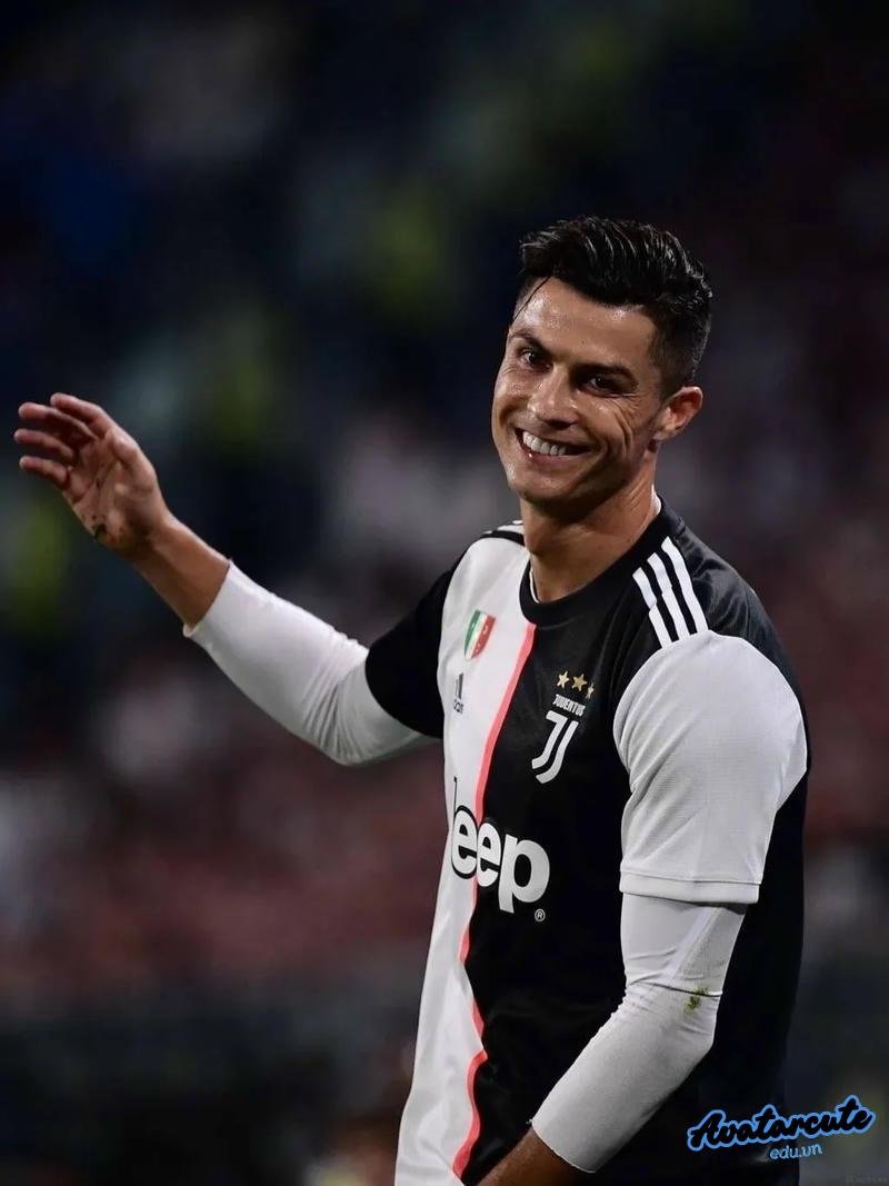 Bộ sưu tập avatar ronaldo cực đẹp